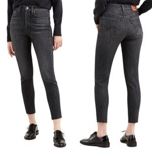 LEVI’s Wedgie Skinny High Rise Button Fly Frayed Hem Ravens Wing Grey Black 27